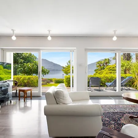 Villa, Relax, Parking E Wifi Vila Gera Lario