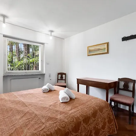 Villa, Relax, Parking E Wifi Gera Lario
