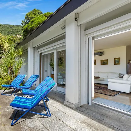 Villa, Relax, Parking E Wifi Vila Gera Lario